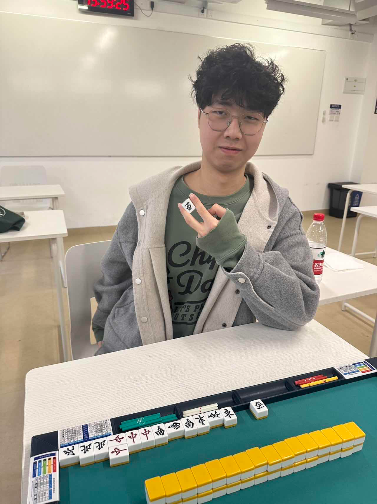 第一个复合役满-字一色小四喜